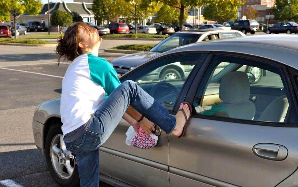 328479_J_ai_laisse_mes_clefs_dans_ma_voiture_Que_faire-1.jpg